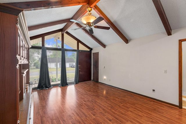 619 Chapelwood, Dothan, AL 36305