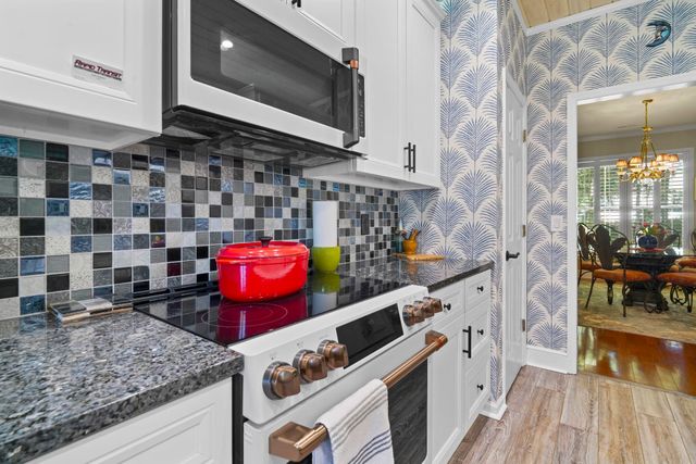 4948 Fulton Pl., Murrells Inlet, SC 29576