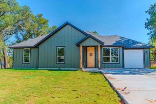 3201 Crystal Court, Granbury, TX 76048
