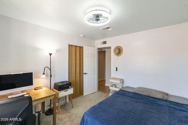 9523 E DALLAS Street, Mesa, AZ 85207