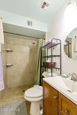 9523 E DALLAS Street, Mesa, AZ 85207