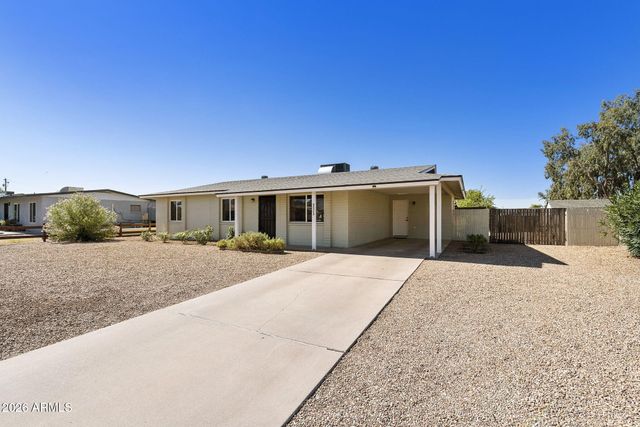 9523 E DALLAS Street, Mesa, AZ 85207