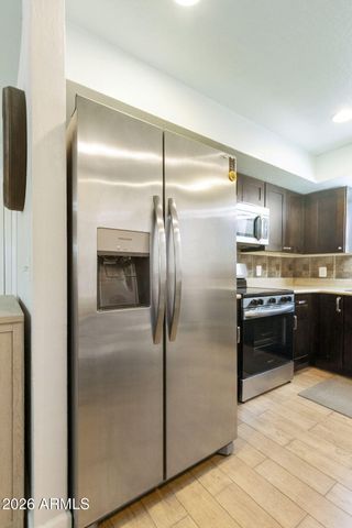9523 E DALLAS Street, Mesa, AZ 85207