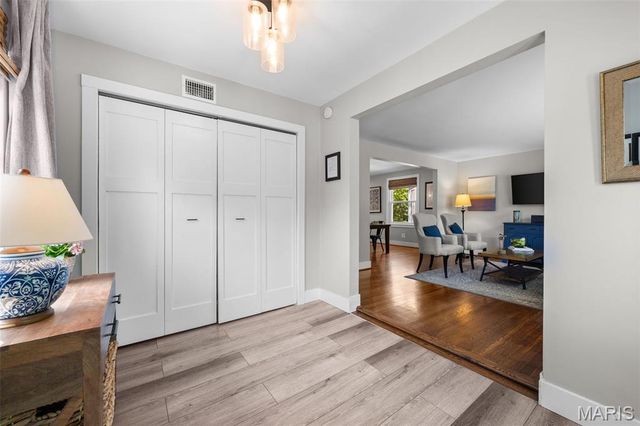 754 Greeley Avenue, Webster Groves, MO 63119