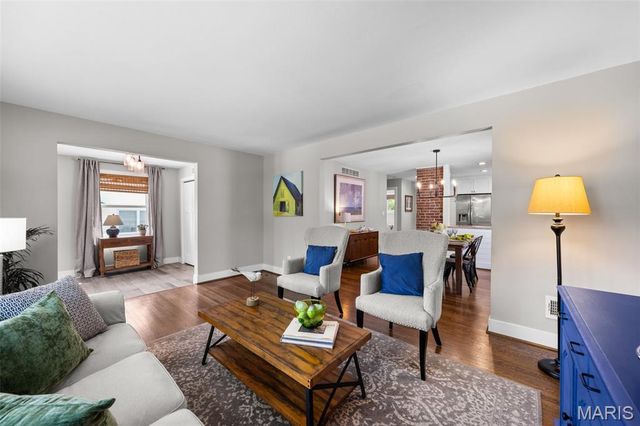 754 Greeley Avenue, Webster Groves, MO 63119