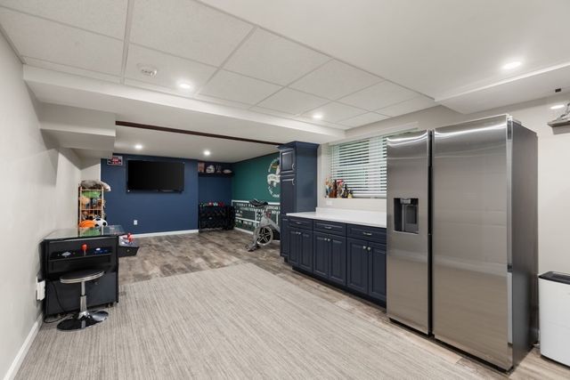 24 Edgemere Rd, Lynnfield, MA 01940