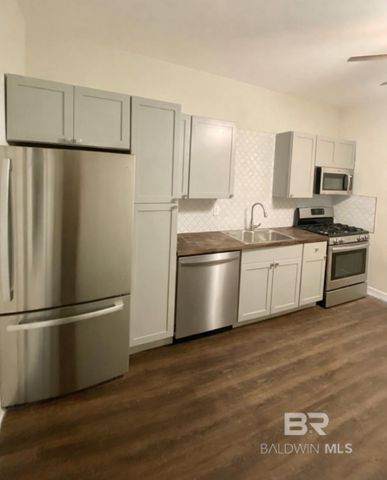 1063 Selma Street, Mobile, AL 36604