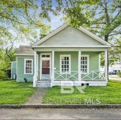 1063 Selma Street, Mobile, AL 36604