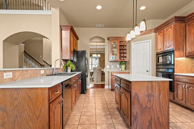 6032 Sterling Drive, Colleyville, TX 76034