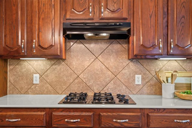 6032 Sterling Drive, Colleyville, TX 76034