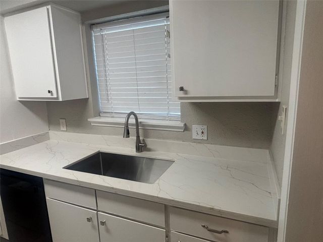 18800 Egret Bay Boulevard 1602, Webster, TX 77058