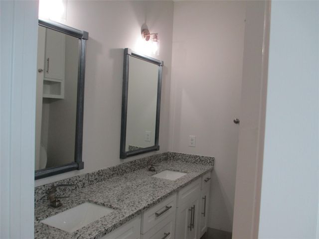 1209 Elm, Baytown, TX 77520