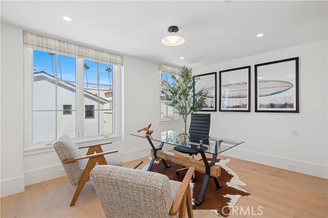 2820 Bayview Drive, Corona Del Mar (newport Beach), CA 92625