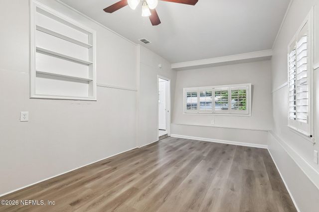 8370 BRACKRIDGE Boulevard S, Jacksonville, FL 32216