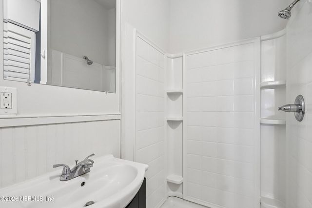 8370 BRACKRIDGE Boulevard S, Jacksonville, FL 32216