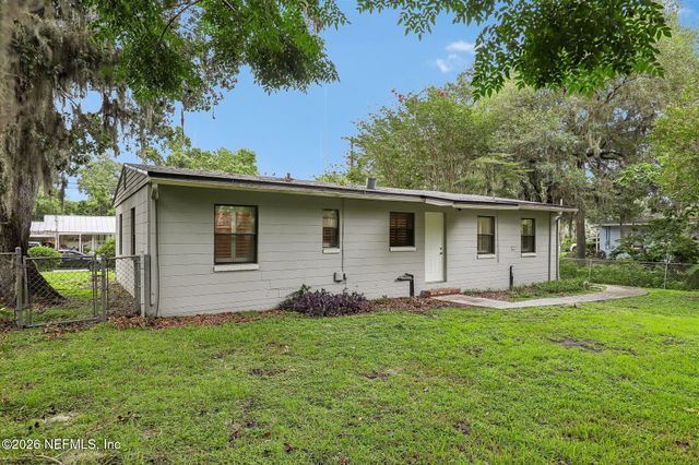 8370 BRACKRIDGE Boulevard S, Jacksonville, FL 32216