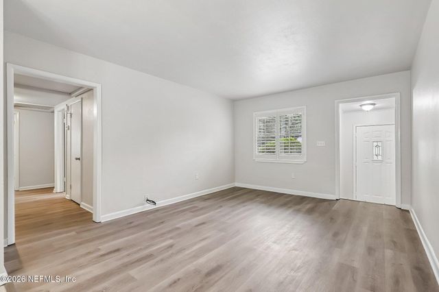 8370 BRACKRIDGE Boulevard S, Jacksonville, FL 32216