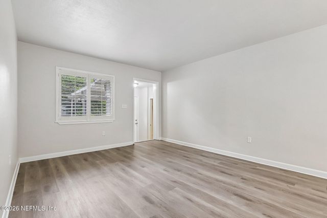 8370 BRACKRIDGE Boulevard S, Jacksonville, FL 32216