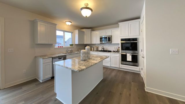 3106 Apple Blossom Way, Raisinville Twp, MI 48161