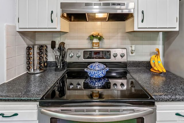 4714 W Arlington Park Boulevard, Fort Wayne, IN 46835