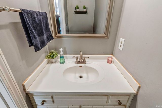 4714 W Arlington Park Boulevard, Fort Wayne, IN 46835