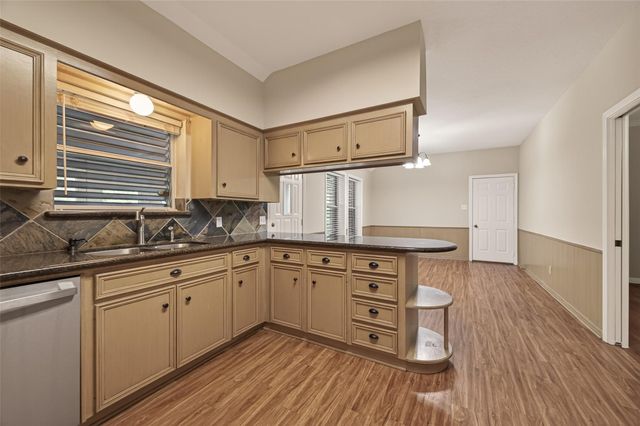 1012 Lilley Road, Alvin, TX 77511
