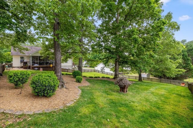 10155 Bear Trail Drive, Soddy Daisy, TN 37379