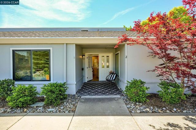 2000 Pine Knoll Dr 2, Walnut Creek, CA 94595
