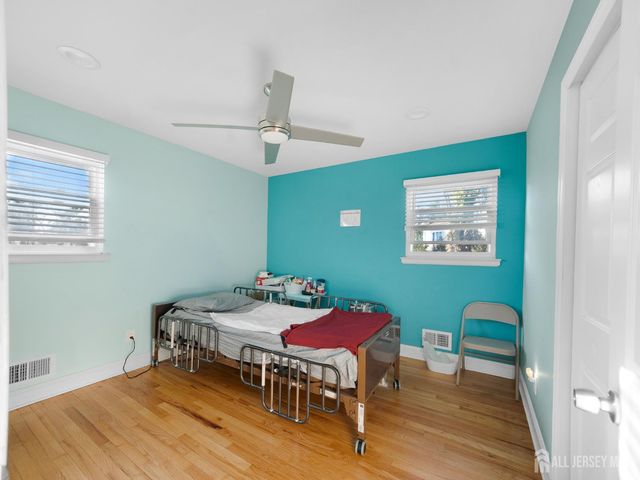 424 Rivercrest Drive, Piscataway, NJ 08854