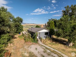 77 N 100 W, Trenton, UT 84338