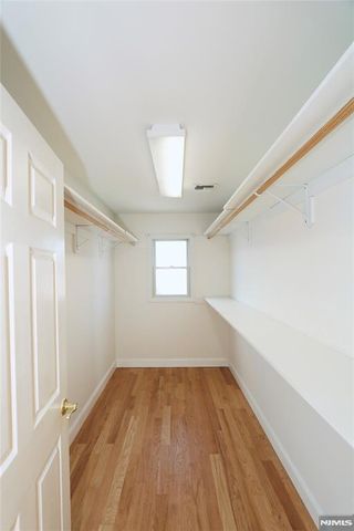 23 Main Avenue, Wallington, NJ 07057