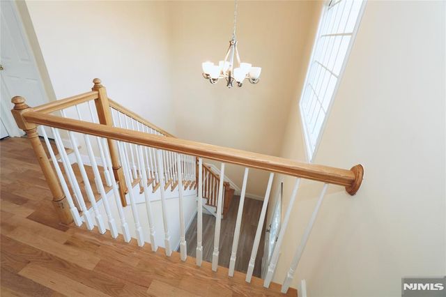 23 Main Avenue, Wallington, NJ 07057