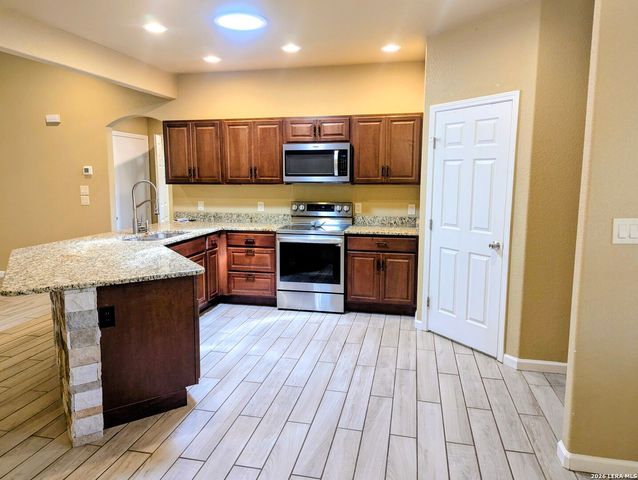 2565 ROCKY RIDGE LOOP, Canyon Lake, TX 78133