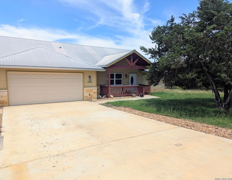 2565 ROCKY RIDGE LOOP, Canyon Lake, TX 78133