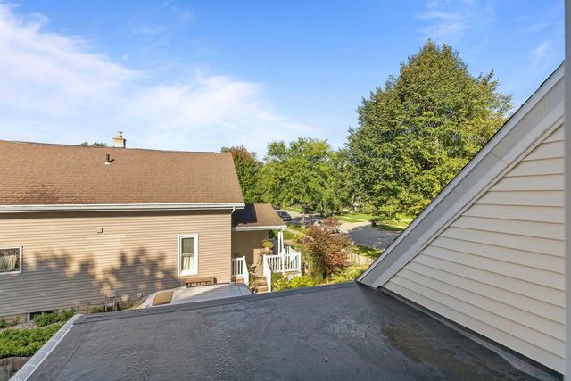 505 E BREWSTER STREET, Appleton, WI 54911
