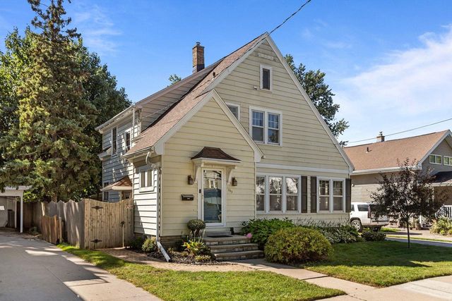 505 E BREWSTER STREET, Appleton, WI 54911