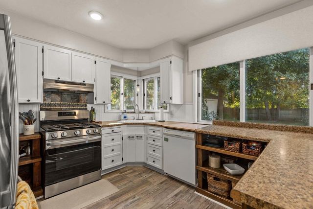 505 E BREWSTER STREET, Appleton, WI 54911