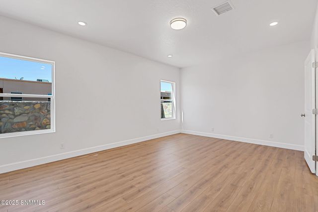 1404 S Tularosa Street, Deming, NM 88030