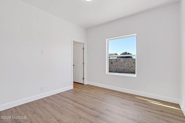 1404 S Tularosa Street, Deming, NM 88030