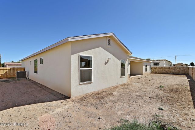 1404 S Tularosa Street, Deming, NM 88030