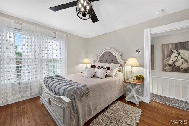 2925 Macklind Avenue, St Louis, MO 63139
