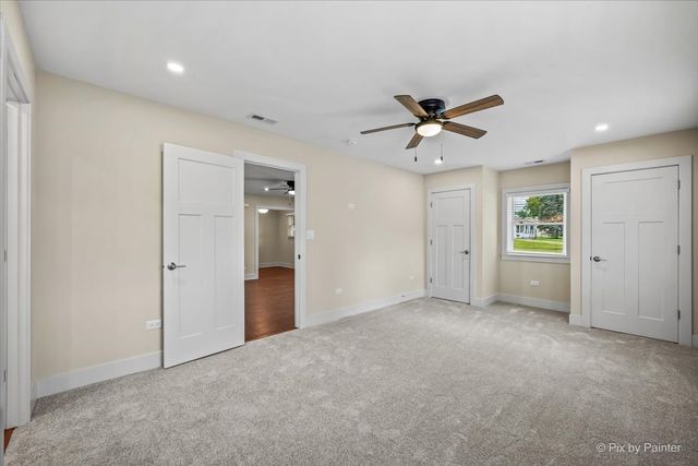 11611 Douglas Avenue, Huntley, IL 60142