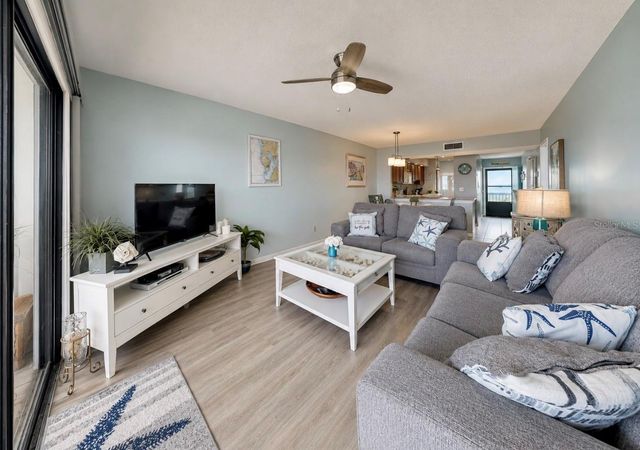810 BAHIA DEL SOL DRIVE 16, Ruskin, FL 33570