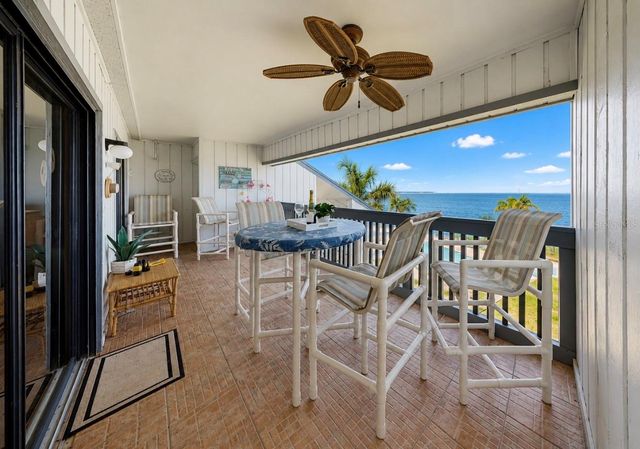 810 BAHIA DEL SOL DRIVE 16, Ruskin, FL 33570