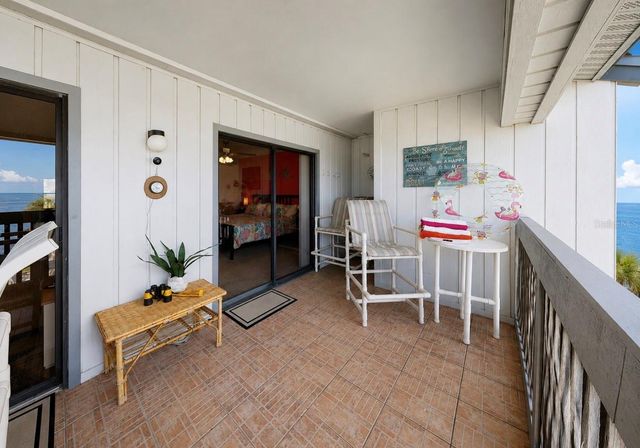 810 BAHIA DEL SOL DRIVE 16, Ruskin, FL 33570