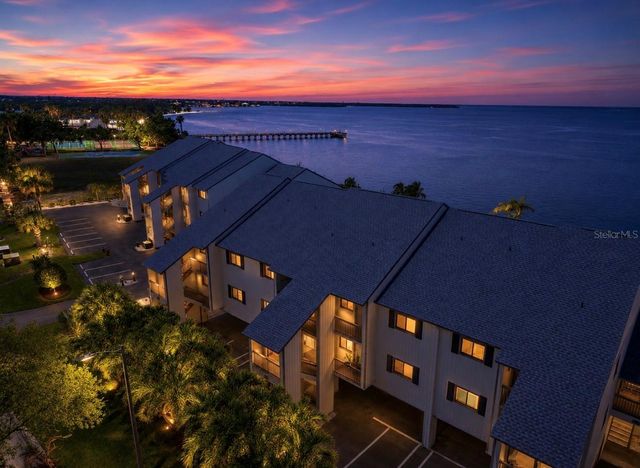 810 BAHIA DEL SOL DRIVE 16, Ruskin, FL 33570