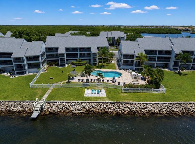 810 BAHIA DEL SOL DRIVE 16, Ruskin, FL 33570