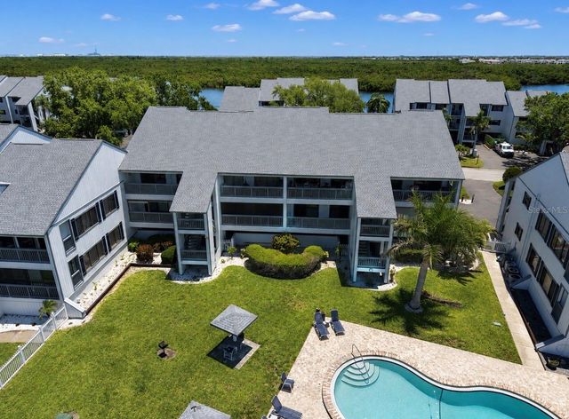 810 BAHIA DEL SOL DRIVE 16, Ruskin, FL 33570