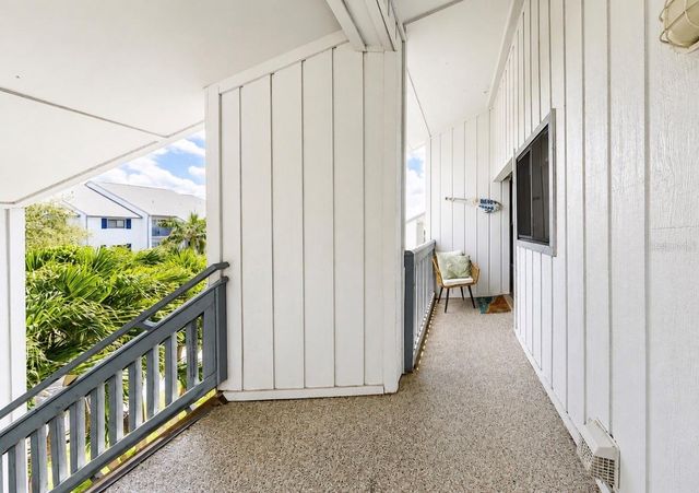 810 BAHIA DEL SOL DRIVE 16, Ruskin, FL 33570