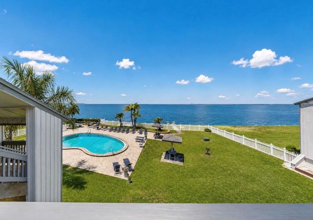 810 BAHIA DEL SOL DRIVE 16, Ruskin, FL 33570